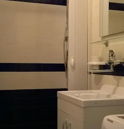 Baia House 42 アパート *